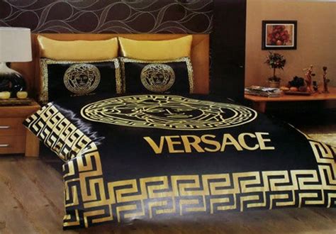 versace dekbed|Versace bed sets.